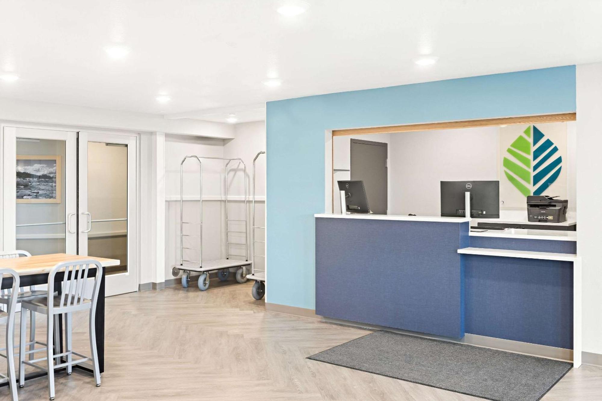 Woodspring Suites Billings Exterior photo